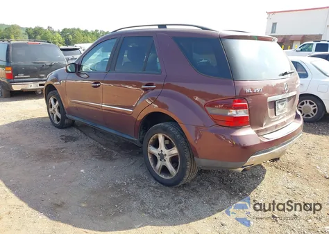 2008 Mercedes-Benz Ml 350 4Matic z USA, uszkodzony, nr VIN 4JGBB86EX8A309061